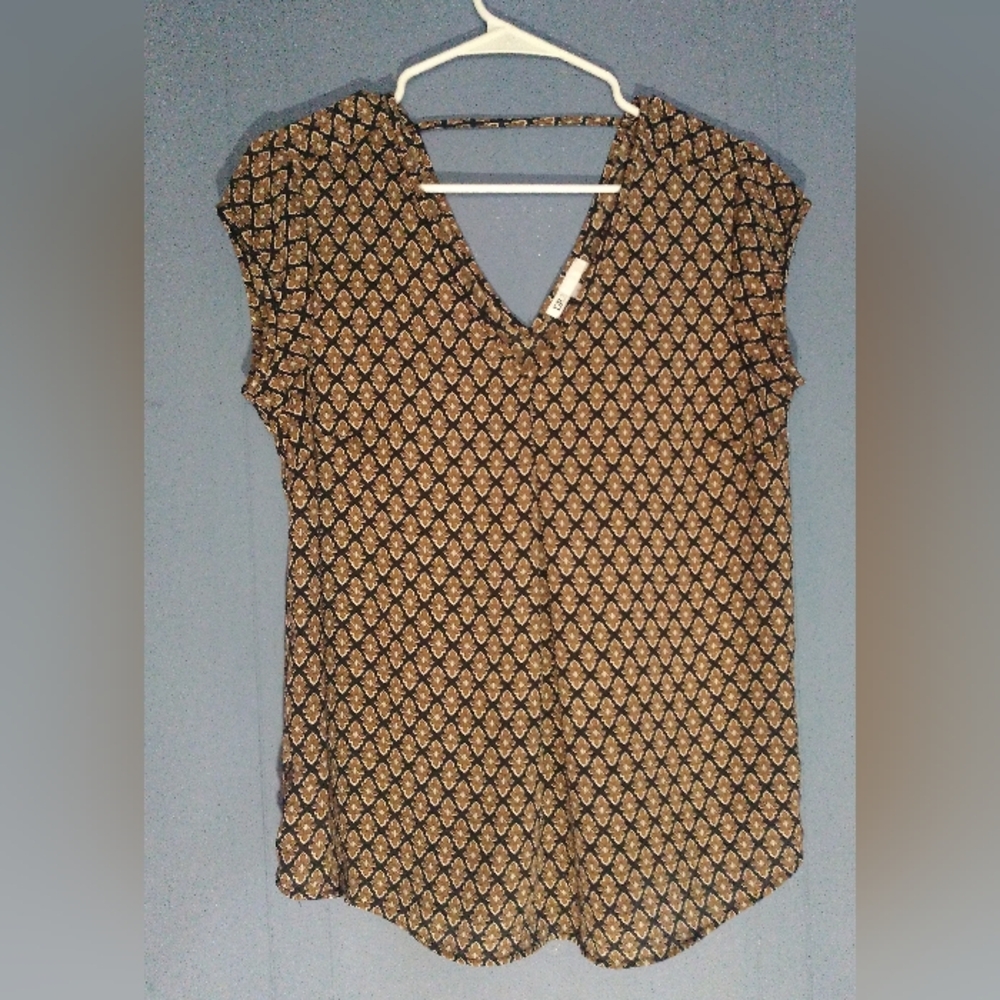 Dr2 women's top size small